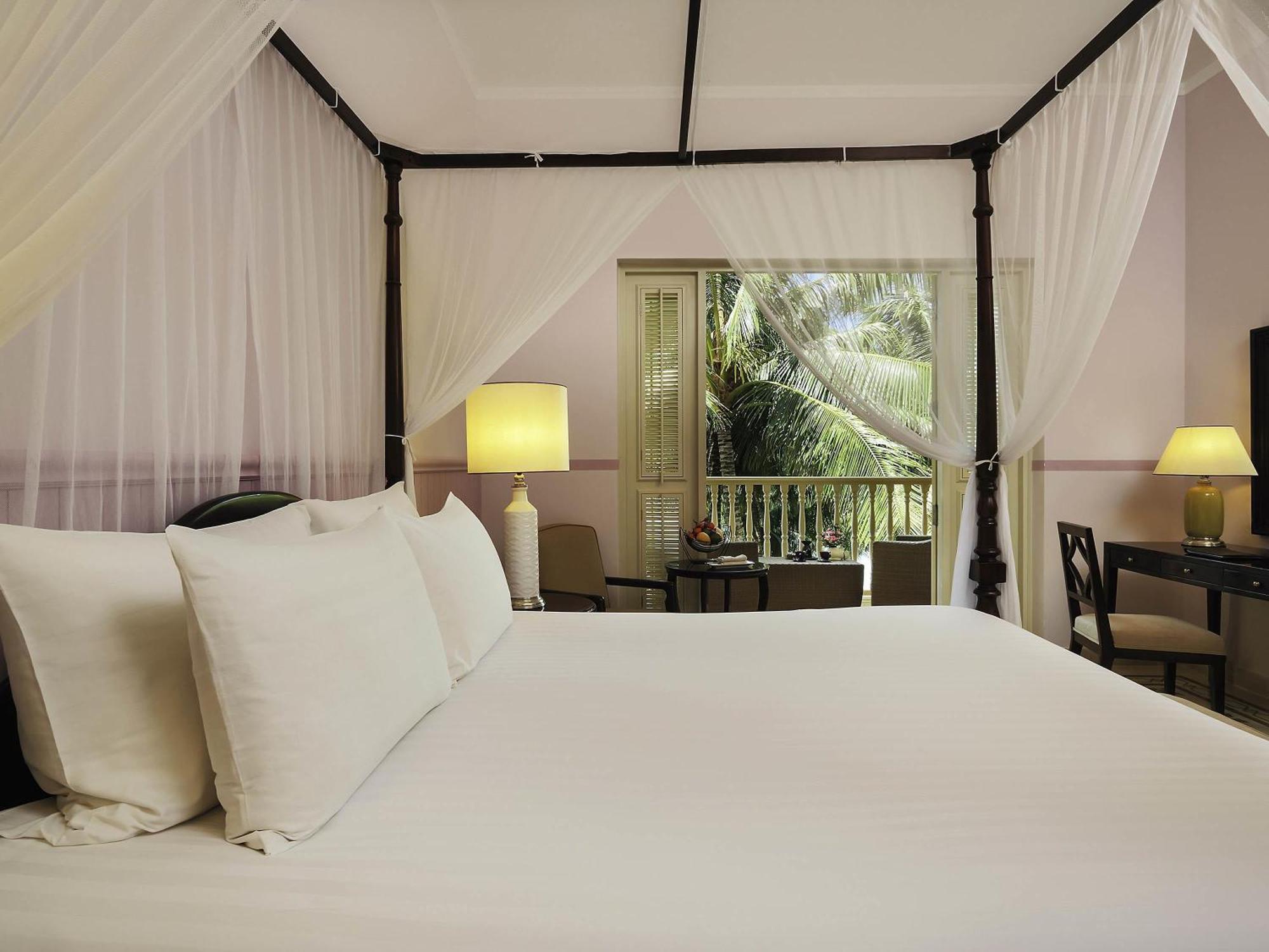 Premier Deluxe Double or Twin Room Garden View