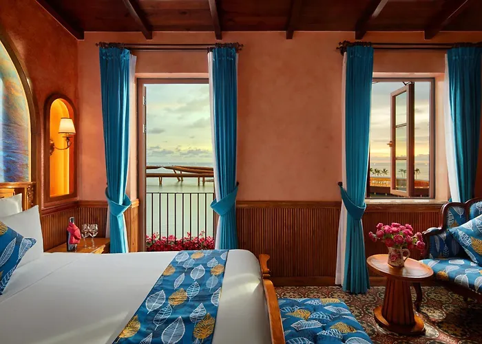 Resort: Venice Hotel Phu Quoc - Free Airport Shuttle & Sunset Town Tour